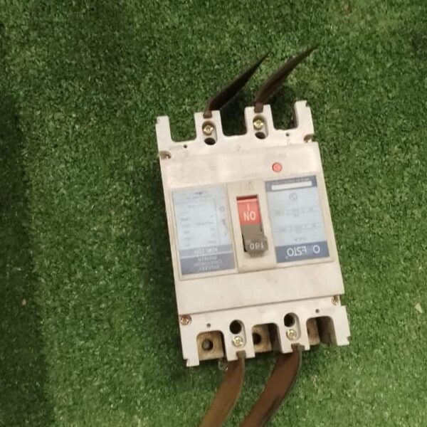 CIRCUIT BREAKER